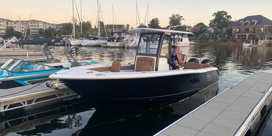 Sea Ray hunt ultra 211