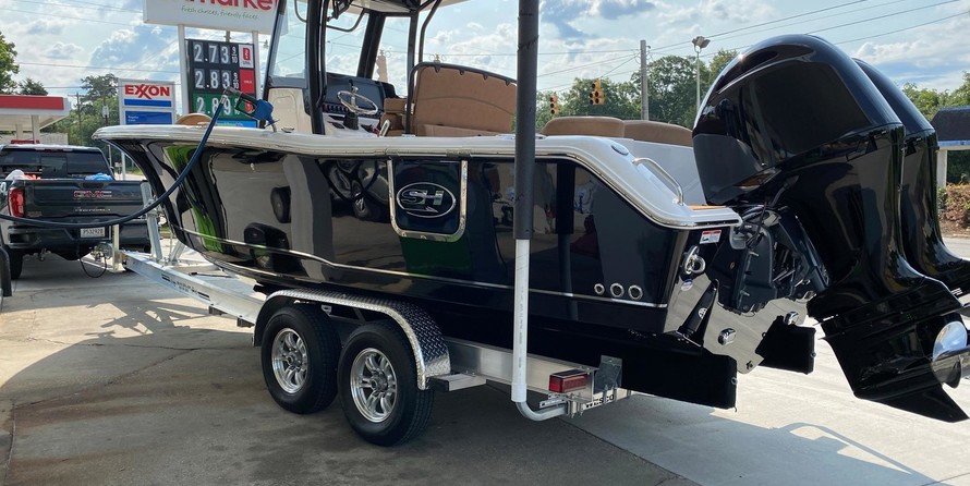 Sea Ray hunt ultra 211