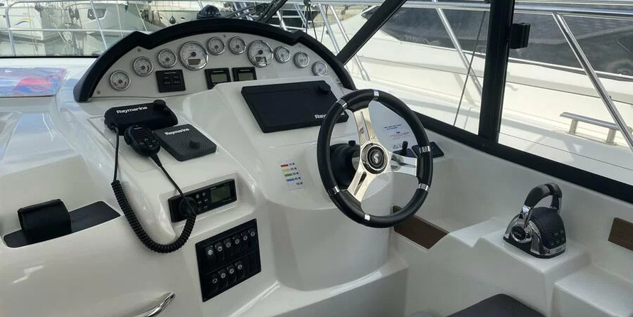 Beneteau Antares 36