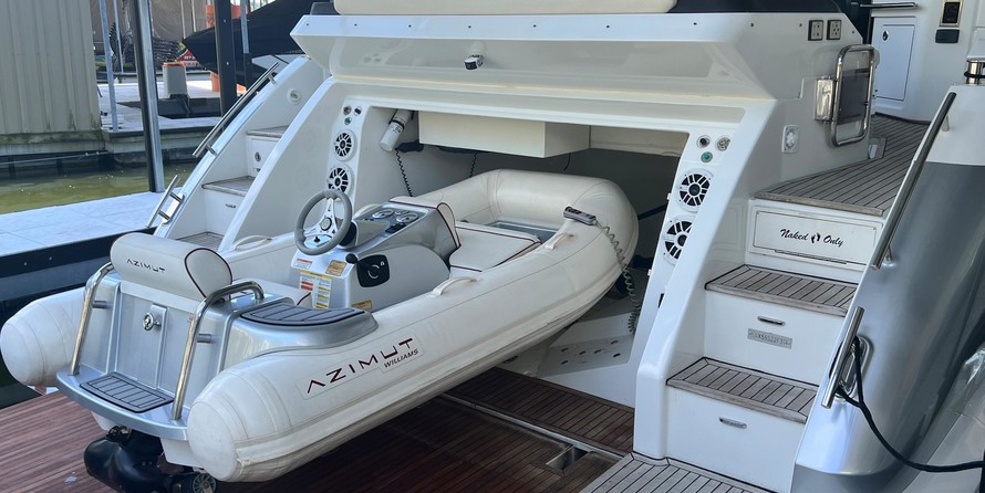 Azimut 55S
