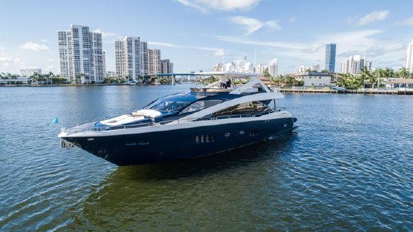Sunseeker 86 Yacht