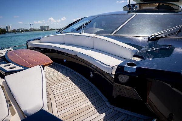 Sunseeker 86 Yacht