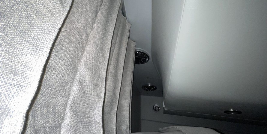 Formula 350 Crossover Bowrider