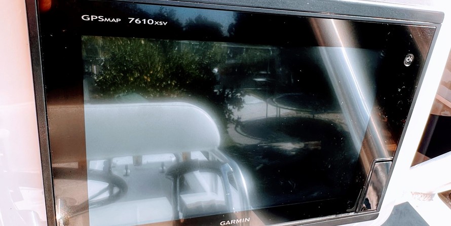 Twin vee 26 family fisherman