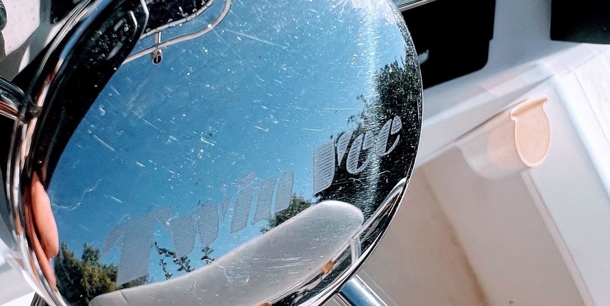 Twin vee 26 family fisherman