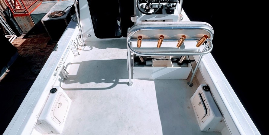 Twin vee 26 family fisherman