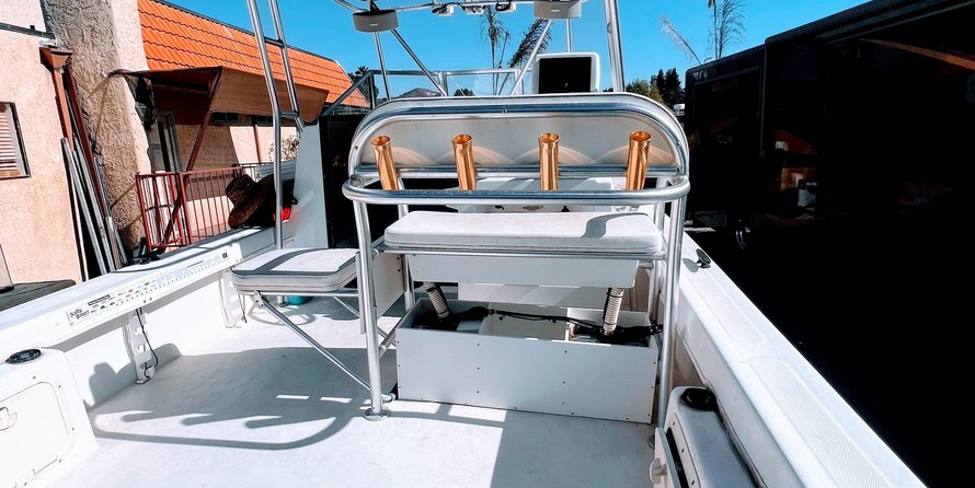 Twin vee 26 family fisherman