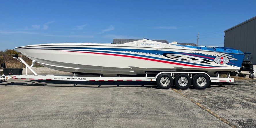 Cigarette 38 Top Gun