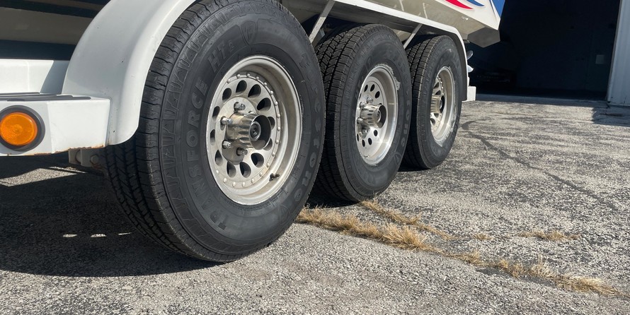 Cigarette 38 Top Gun