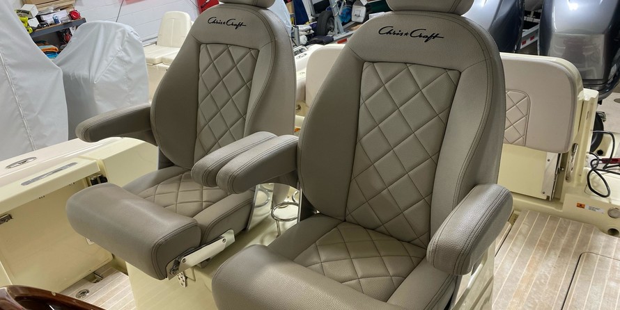 Chris-Craft Catalina 30