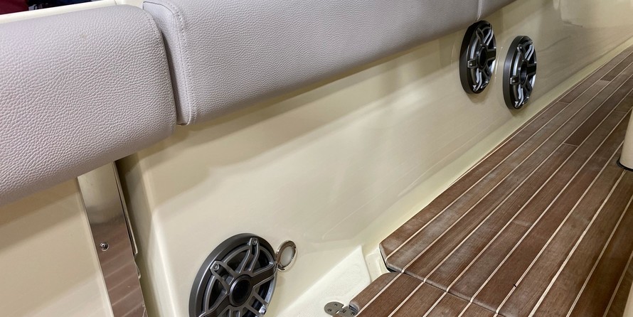 Chris-Craft Catalina 30