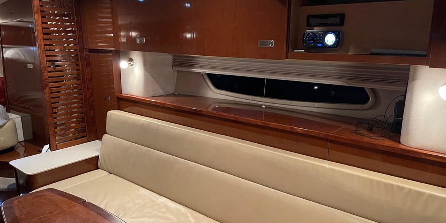 Sea Ray 370 Sundancer