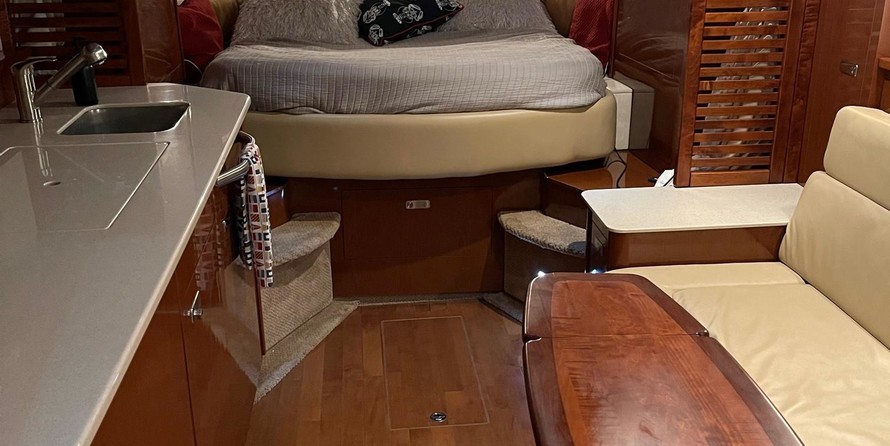 Sea Ray 370 Sundancer