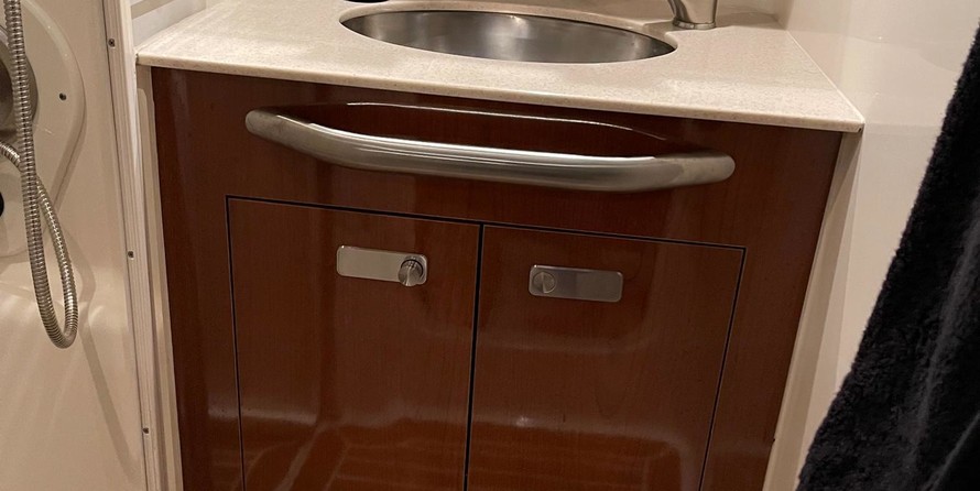 Sea Ray 370 Sundancer