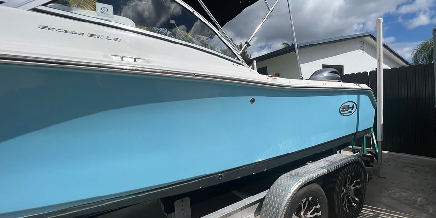 Sea Ray hunt ultra 211