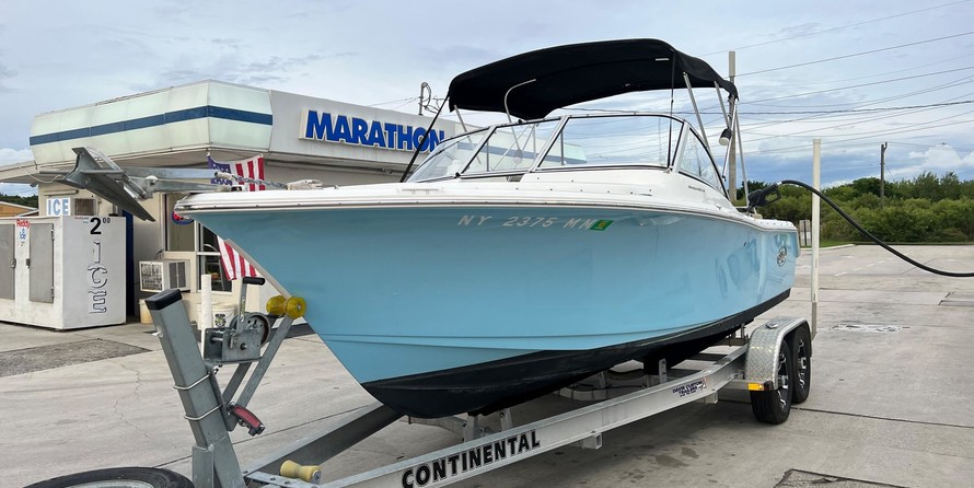 Sea Ray hunt ultra 211