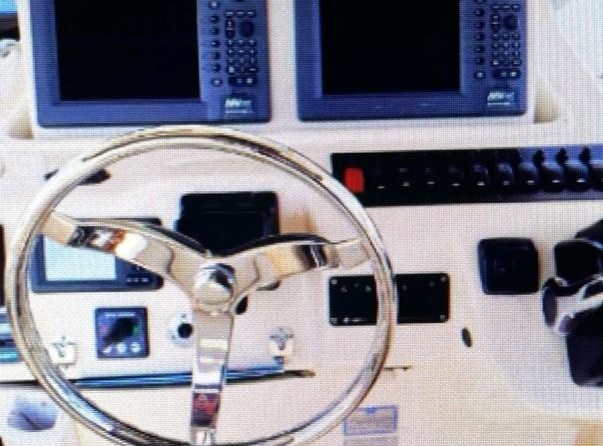 Grady-White Express 330