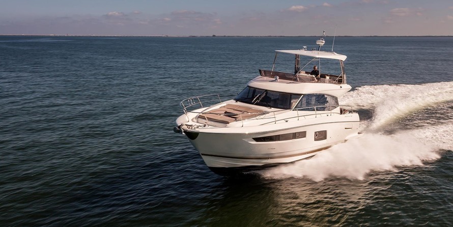 Prestige 560