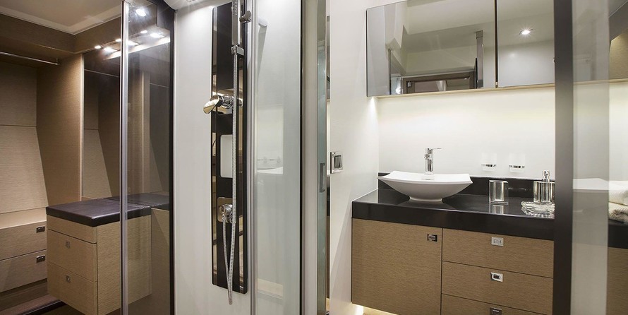 Prestige 560