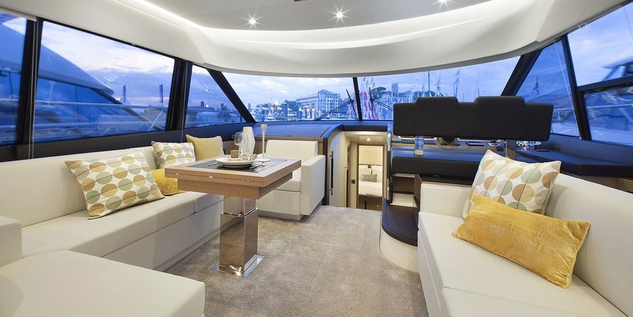 Prestige 560