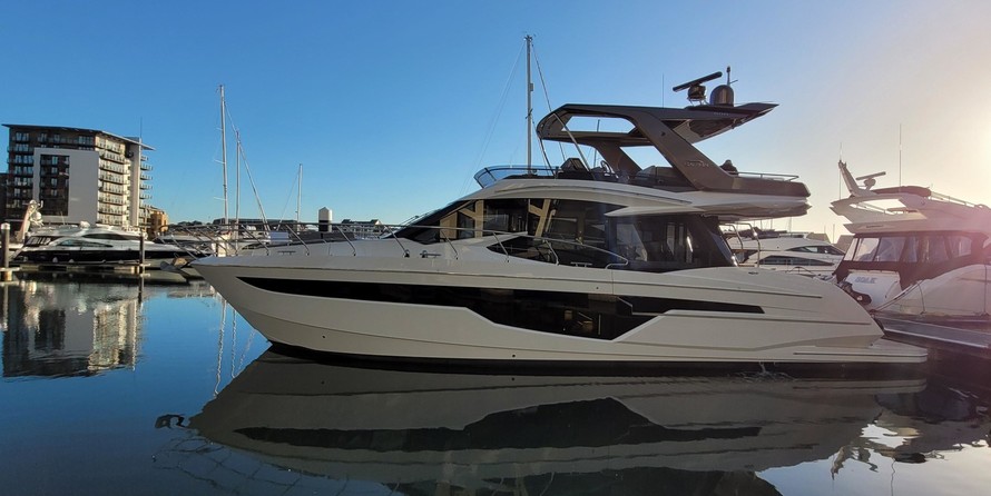 Galeon 500 Fly