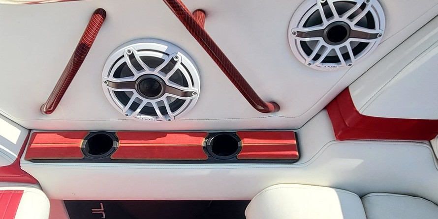 Fountain fountain 47 lightning