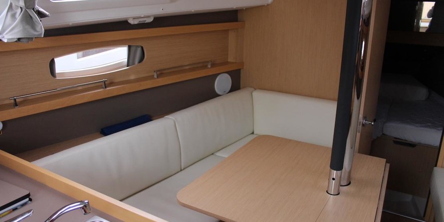 Beneteau Oceanis 31