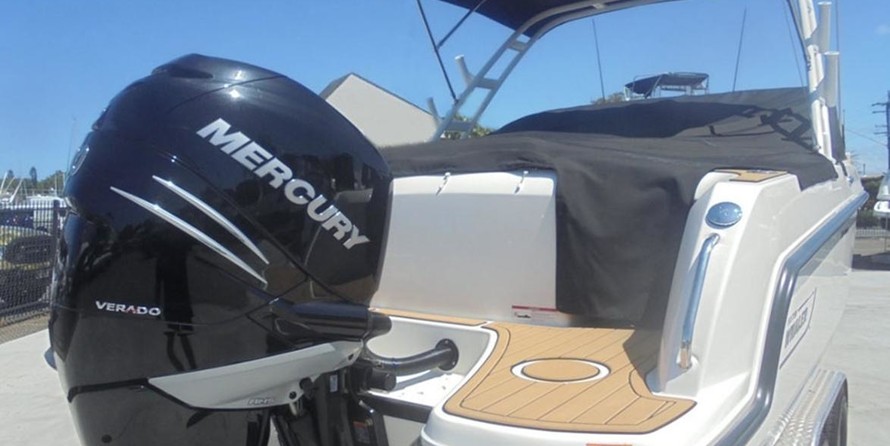 Boston Whaler 230 Vantage