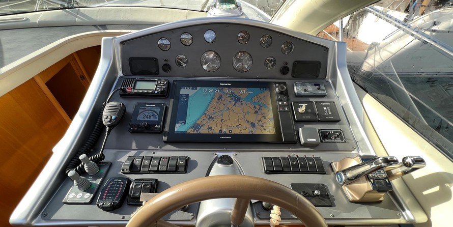 Sunseeker Camargue 50