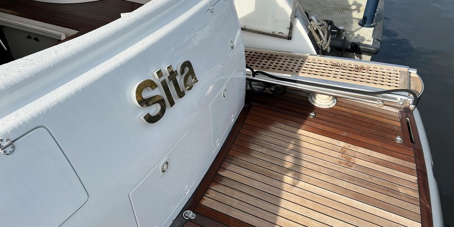 Sunseeker Camargue 50