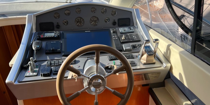 Sunseeker Camargue 50