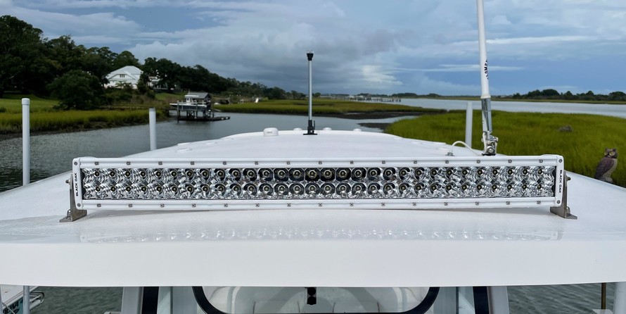 Sea Ray hunt ultra 211