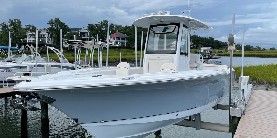 Sea Ray hunt ultra 211