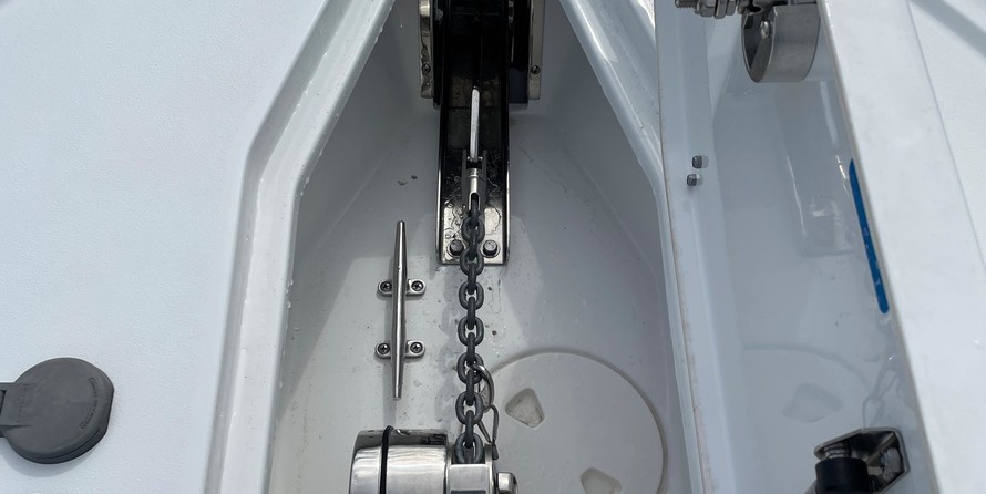 Sea Ray hunt ultra 211