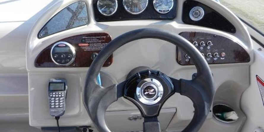 Sea Ray 260 Sundancer