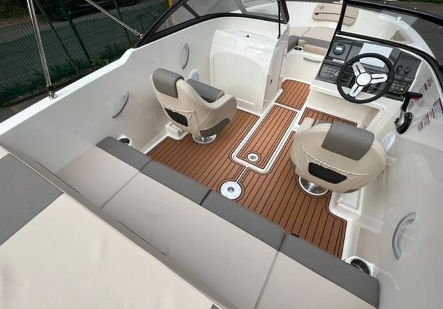 Bayliner VR4 BOWRIDER