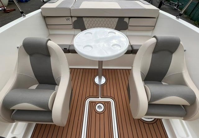 Bayliner VR4 BOWRIDER