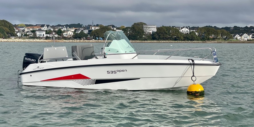 Quicksilver Activ 535 Open