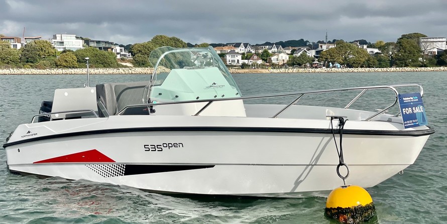 Quicksilver Activ 535 Open