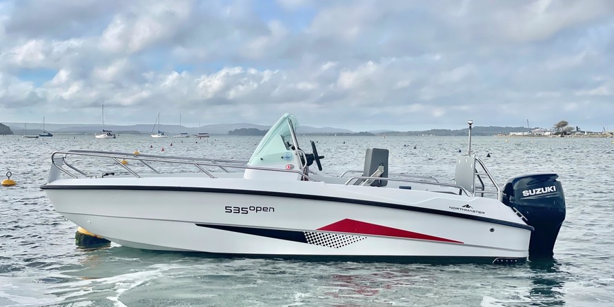 Quicksilver Activ 535 Open
