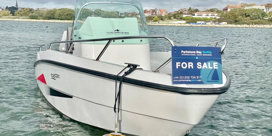 Quicksilver Activ 535 Open