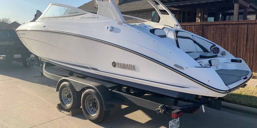 Yamaha 242 LIMITED S E-SERIES