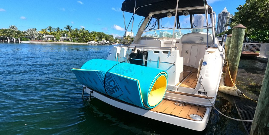 Rinker Fiesta Vee 310