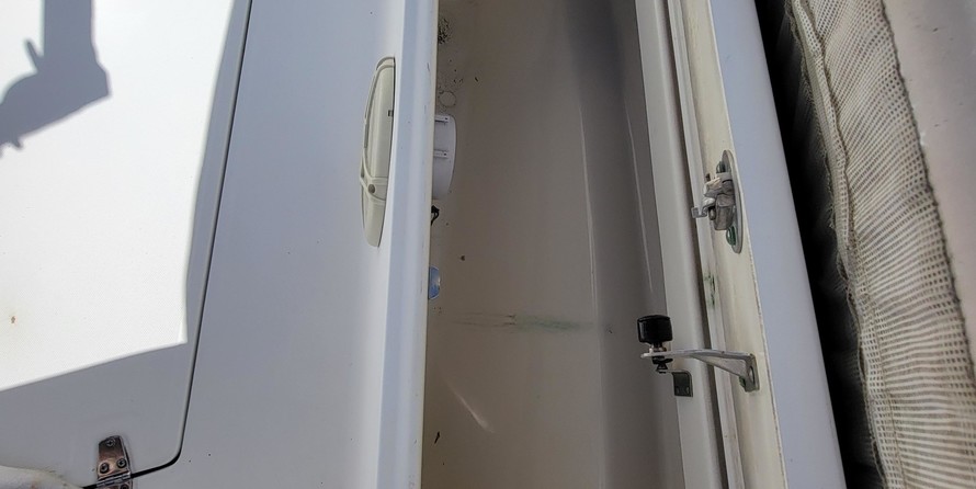 Boston Whaler 320 Outrage