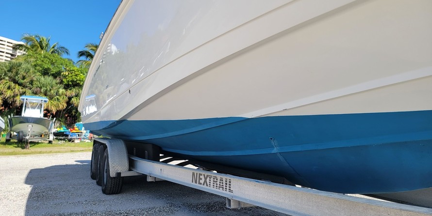 Boston Whaler 320 Outrage