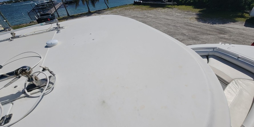 Boston Whaler 320 Outrage