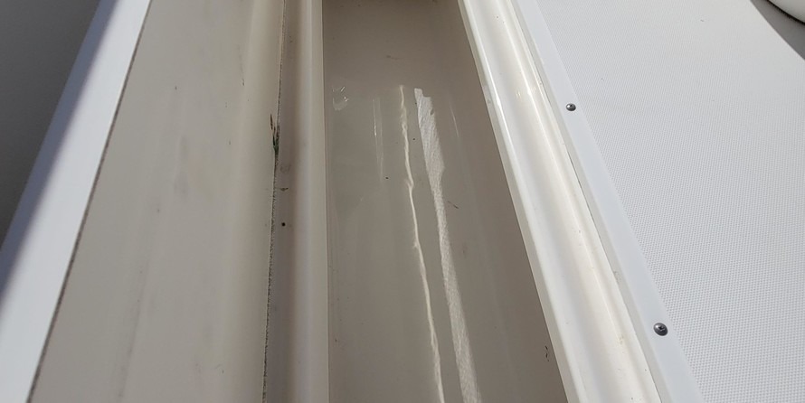 Boston Whaler 320 Outrage