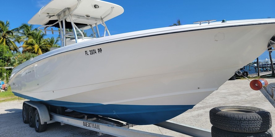 Boston Whaler 320 Outrage