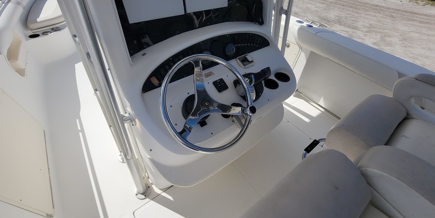 Boston Whaler 320 Outrage