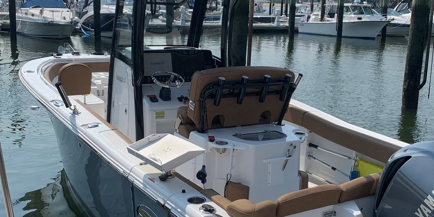 Sea Ray hunt ultra 211